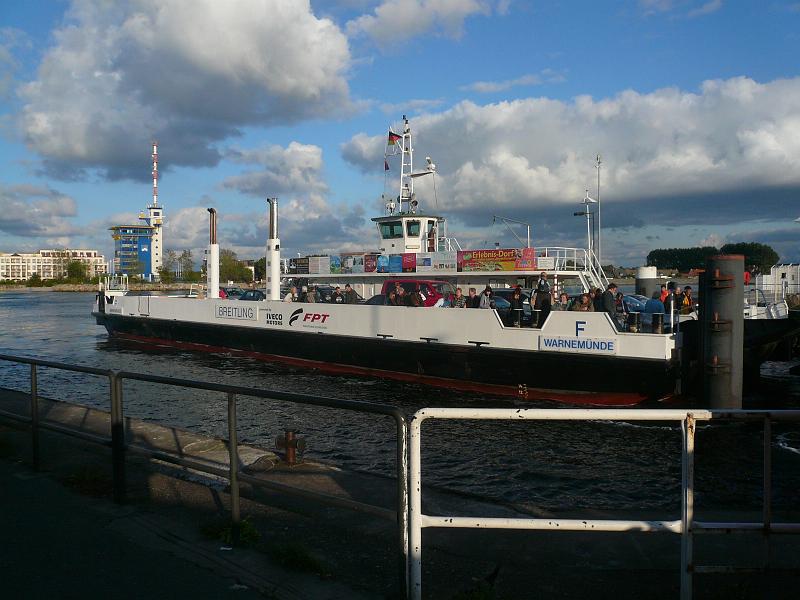 88-warnemuende-hafen-h-P1190164.JPG
